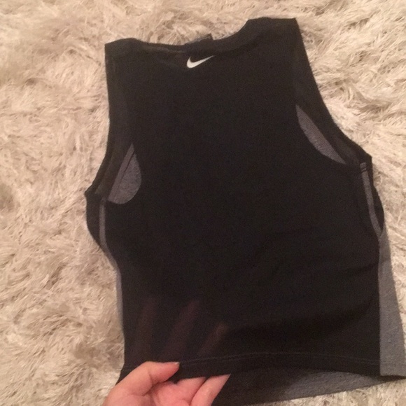 Nike pro Training crop top - Picture 4 of 5